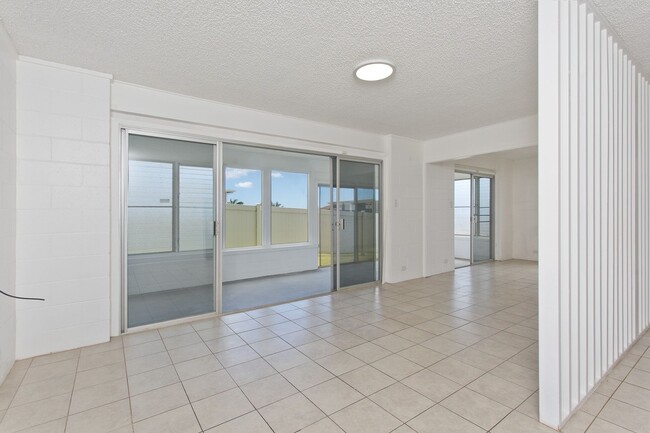 Foto del edificio - MOVE-IN READY 4 BED, 3 BATH, 2 STORY HOME ...