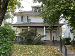 Building Photo - 190 Franklin Ave