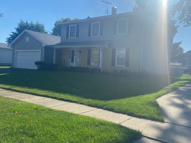 Foto del edificio - 724 Michigan Ln