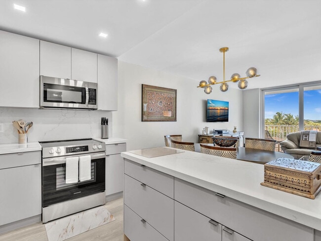 Foto del edificio - 1421 S Ocean Blvd