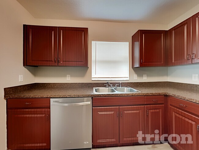 Building Photo - 1119 Shared Passion St