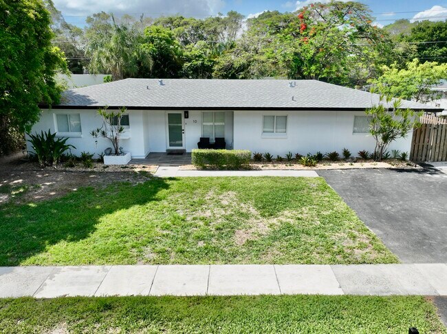 Foto del edificio - 10 Forest Hills Ln