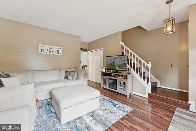 Building Photo - 7180 Westfield Ct