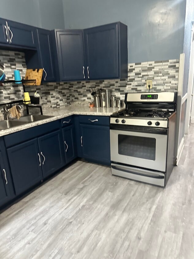 Foto principal - 6219 S Wood St