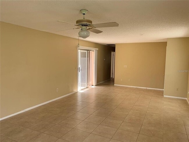 Building Photo - 11538 Thurston Way