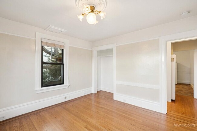 Foto del edificio - 1421 Clayton St