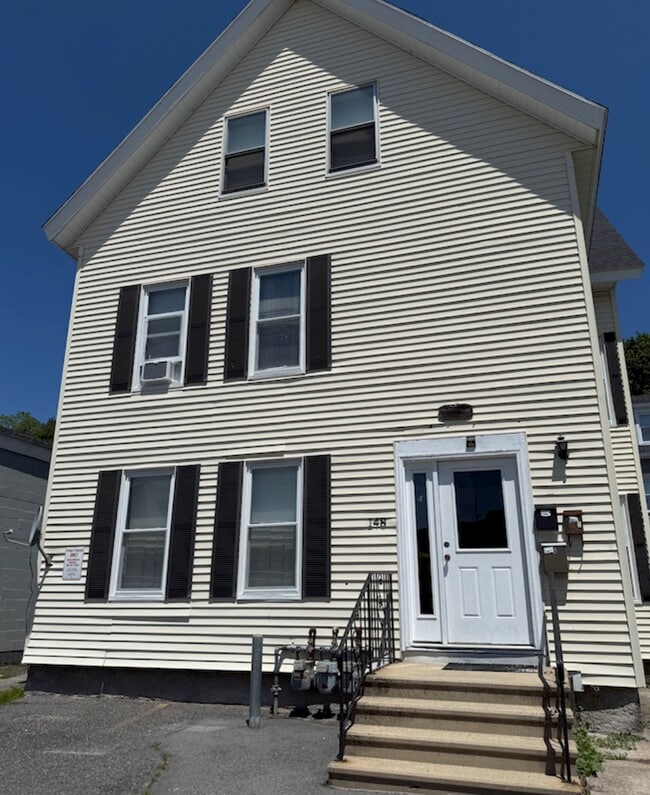 Building Photo - 148 West St