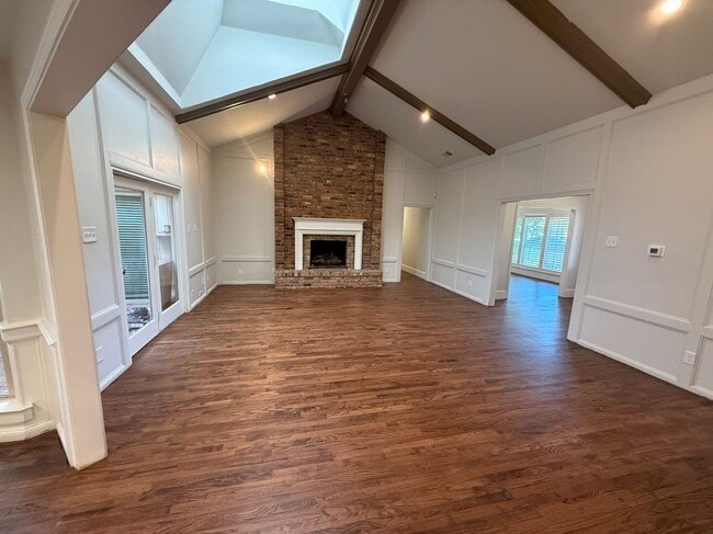 Building Photo - 6911 Gateridge Dr