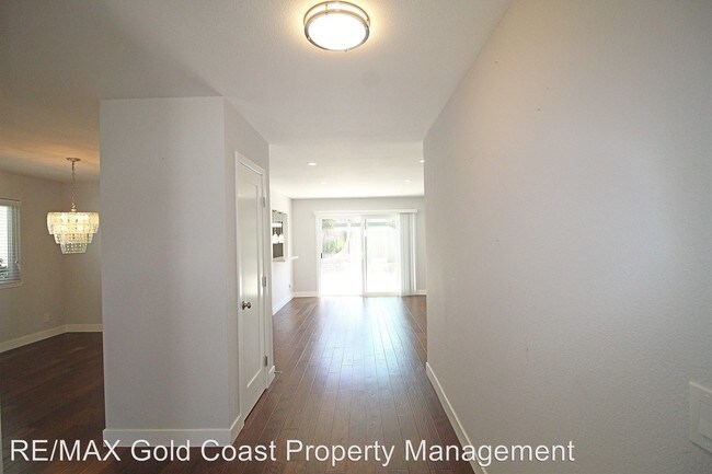Foto del edificio - 4 br, 2 bath House - 2420 El Portal Way