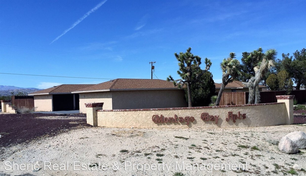 Foto principal - 1 br, 1 bath House - 60116 Adobe Drive #C
