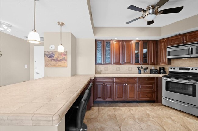 Building Photo - 3700 Galt Ocean Dr