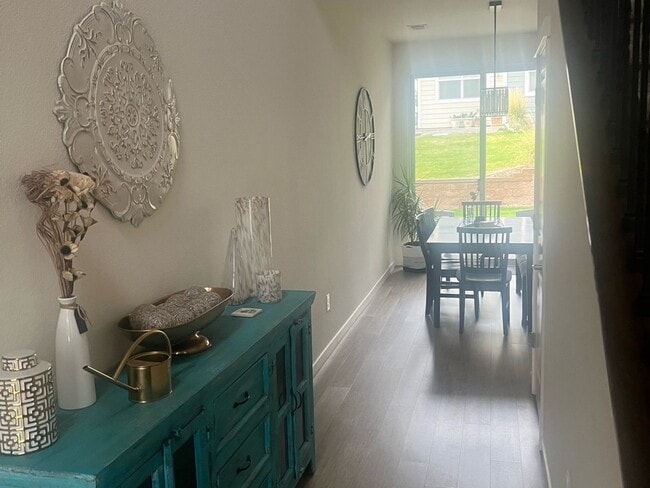 Building Photo - 2 Bedroom Townhome in Thornton