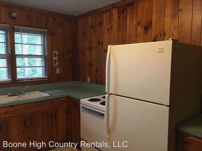 Building Photo - 1 br, 1 bath House - 116 Rustic Lane