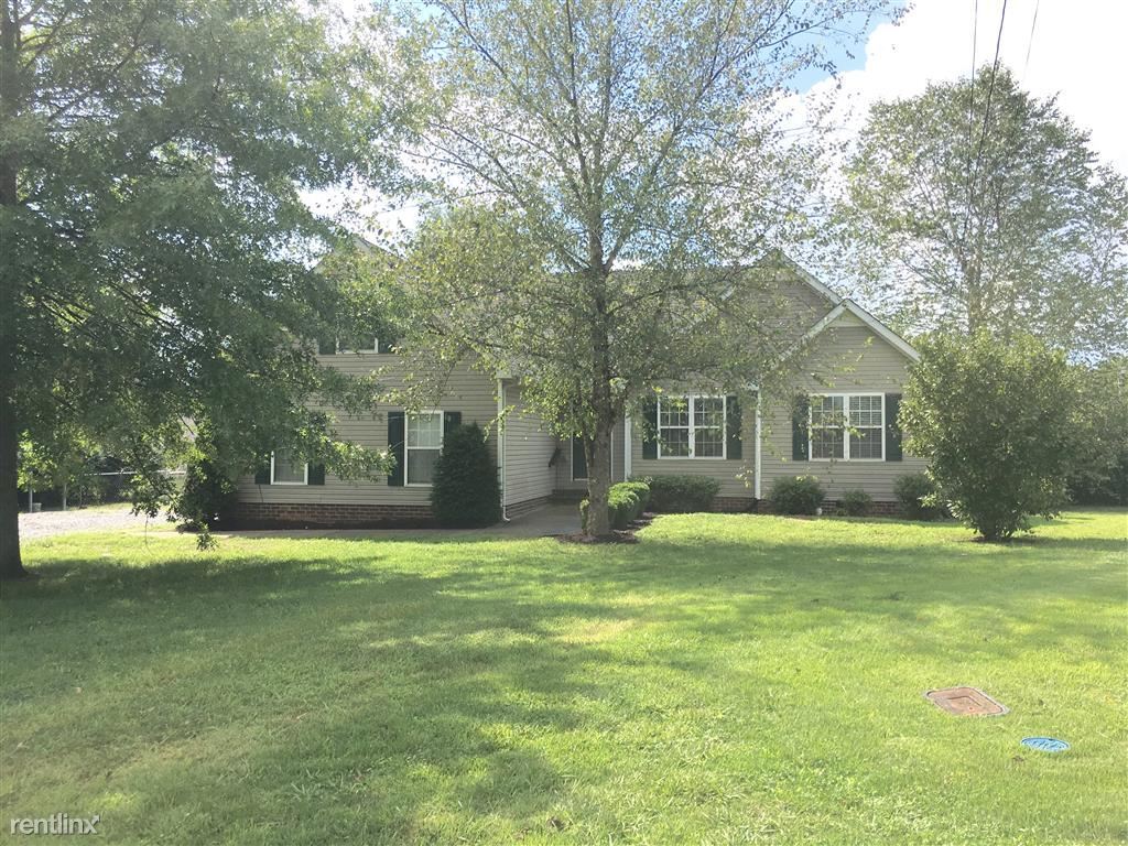 Primary Photo - 3 br, 2 bath House - 113 Bristol Dr