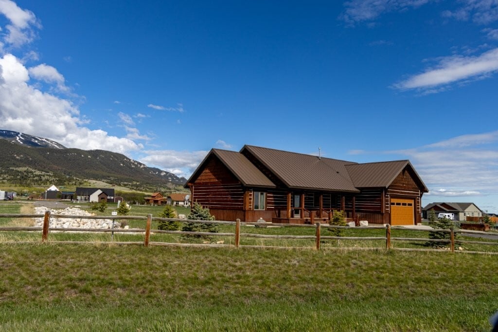 Primary Photo - 60 Remington Ranch Rd