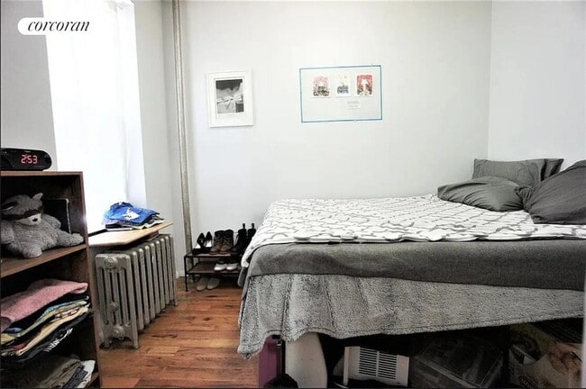 Building Photo - 313 W 114th St