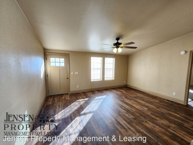 Foto del edificio - 3 br, 2 bath House - 113 North 2710 East