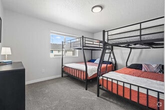 Building Photo - 426 S 750 W