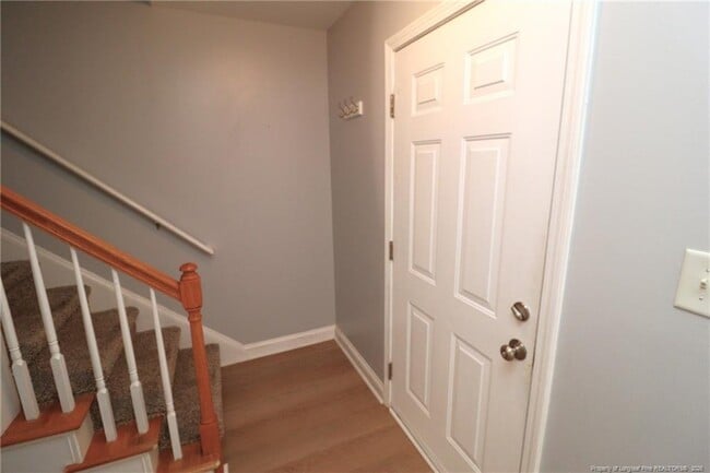 Building Photo - 410 Whitehall Ct