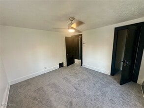 Building Photo - 3051 Engle Pl SW
