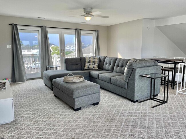 Foto del edificio - 5206 Ocean Dr S
