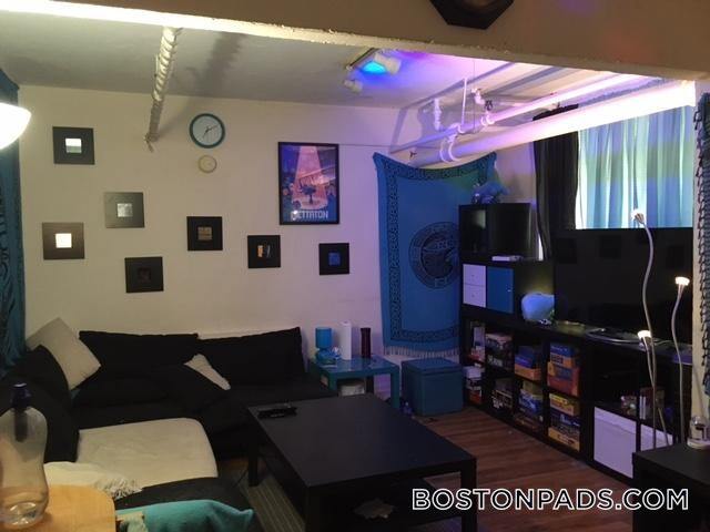 Foto principal - 1450 Commonwealth Ave