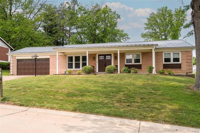 Primary Photo - 18 Tempest Dr