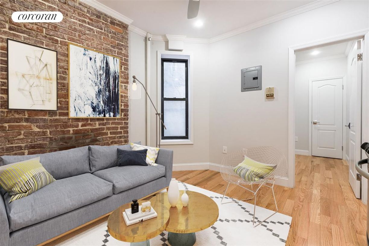 Foto del edificio - 169 E 99th St