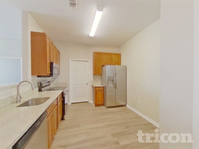 Foto del edificio - 5530 Sycamore Canyon Dr