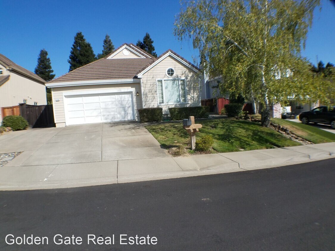3 br, 2 bath House 114 Crow Place House for Rent in Clayton, CA