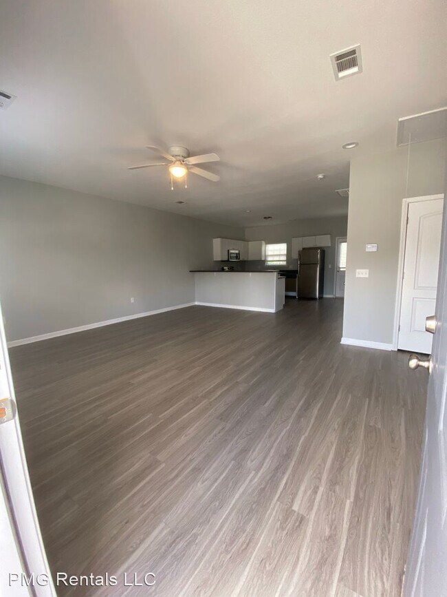 Building Photo - 2 br, 2 bath House - 135 BoniLane Cove