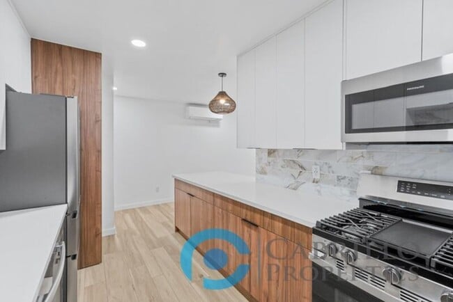 Building Photo - 4669 34th St