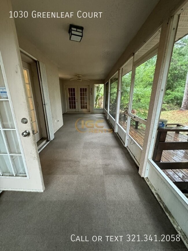 Foto del edificio - 1030 Greenleaf Ct