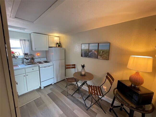 Foto del edificio - 7209 Boca Ciega Dr
