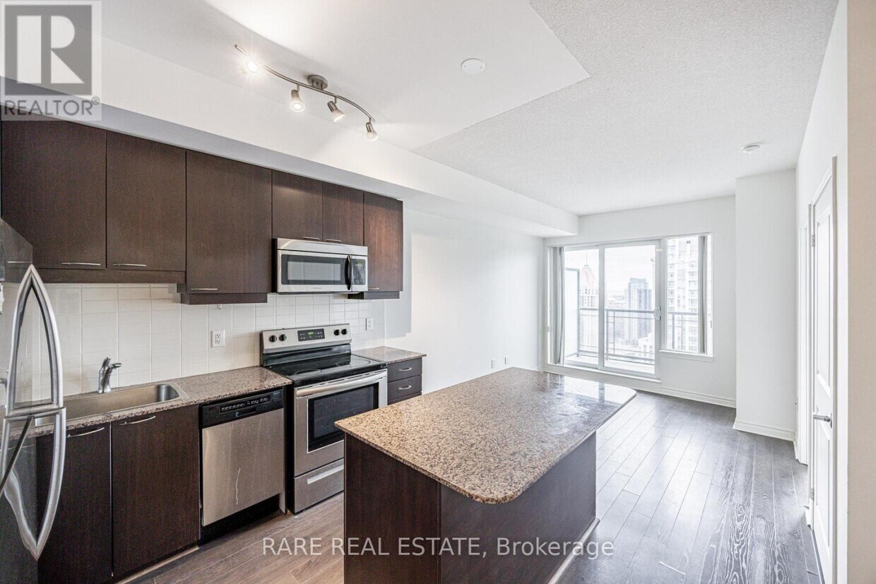 Photo principale - 385-2385 Prince of Wales Dr