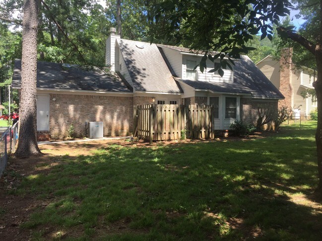 Building Photo - 15002 Glory Dr SE