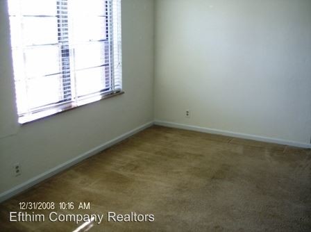 Foto del edificio - 3322 Hereford St