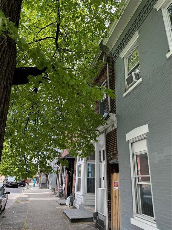 336 N 2nd St Unit 2, Allentown, PA 18102 Room for Rent in Allentown, PA