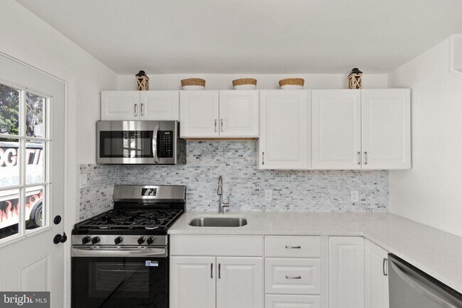 Foto del edificio - 8723 Lackawanna Ave