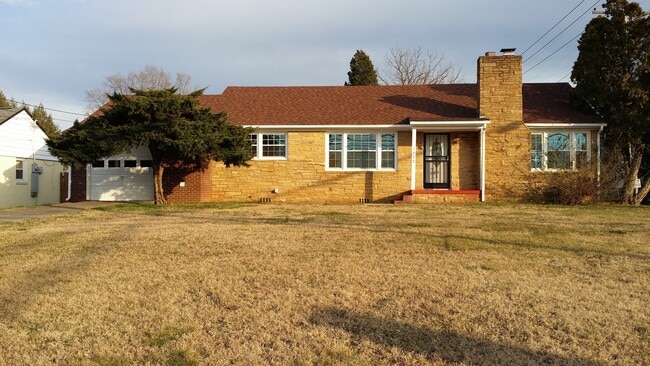 Foto del edificio - Come make this home yours