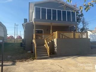 Building Photo - 314 N Ridge Ave