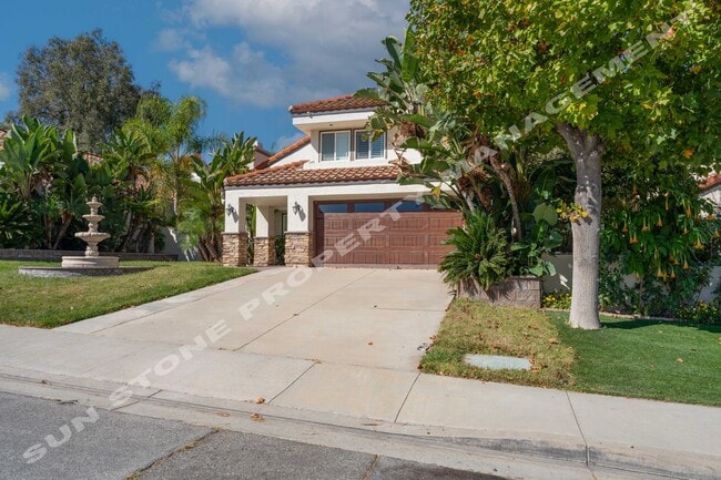 Building Photo - Charming Phillips Ranch area home