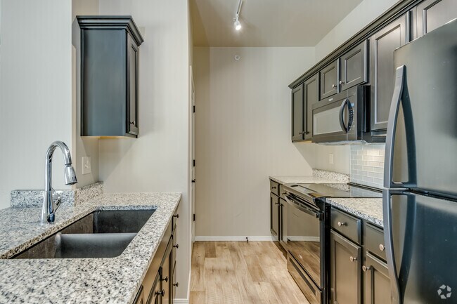 2HAB, 2BA - 1.254SF - Asterion