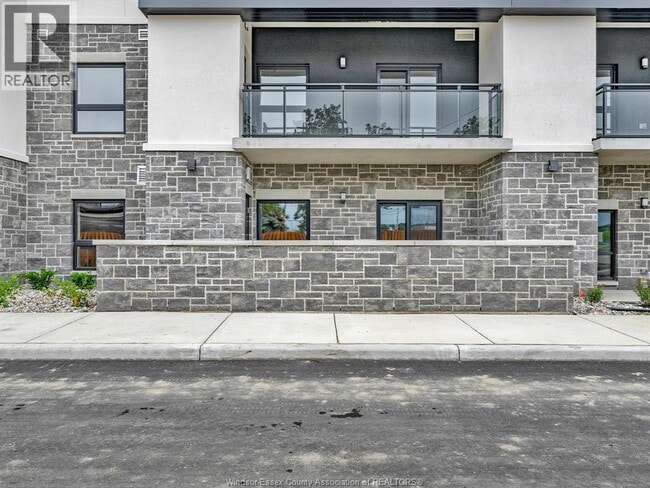 Photo du bâtiment - 11646 Tecumseh Rd E