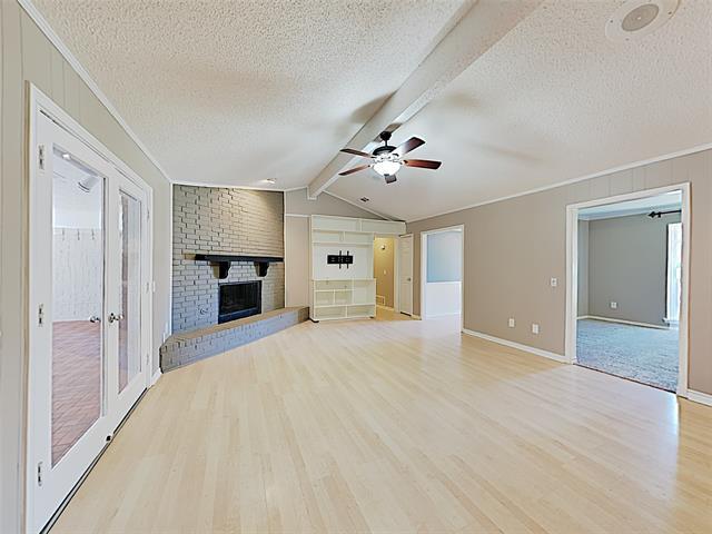 Building Photo - 1804 Mercedes Pl
