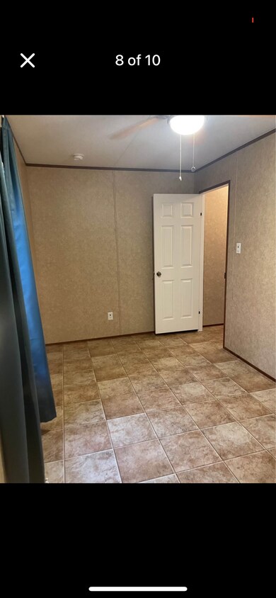 Foto principal - 12924 Laws Ln