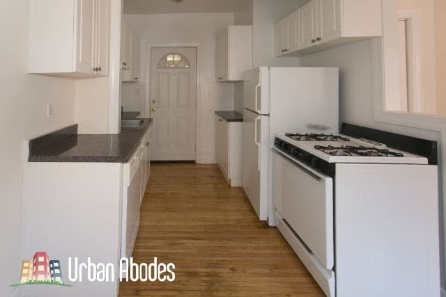 Building Photo - 3816 N Fremont St