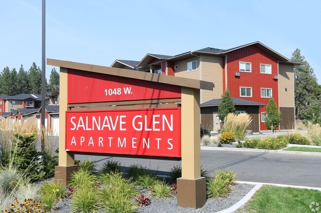 Building Photo - Salnave Glen