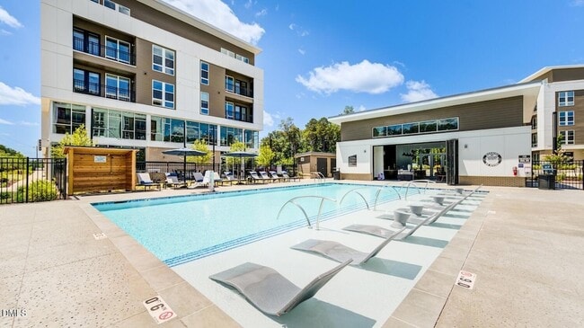 Photo - 5580 Farrington Rd Apartment