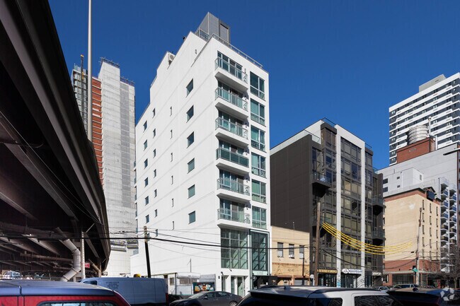 Foto del edificio - 42-44 Crescent St